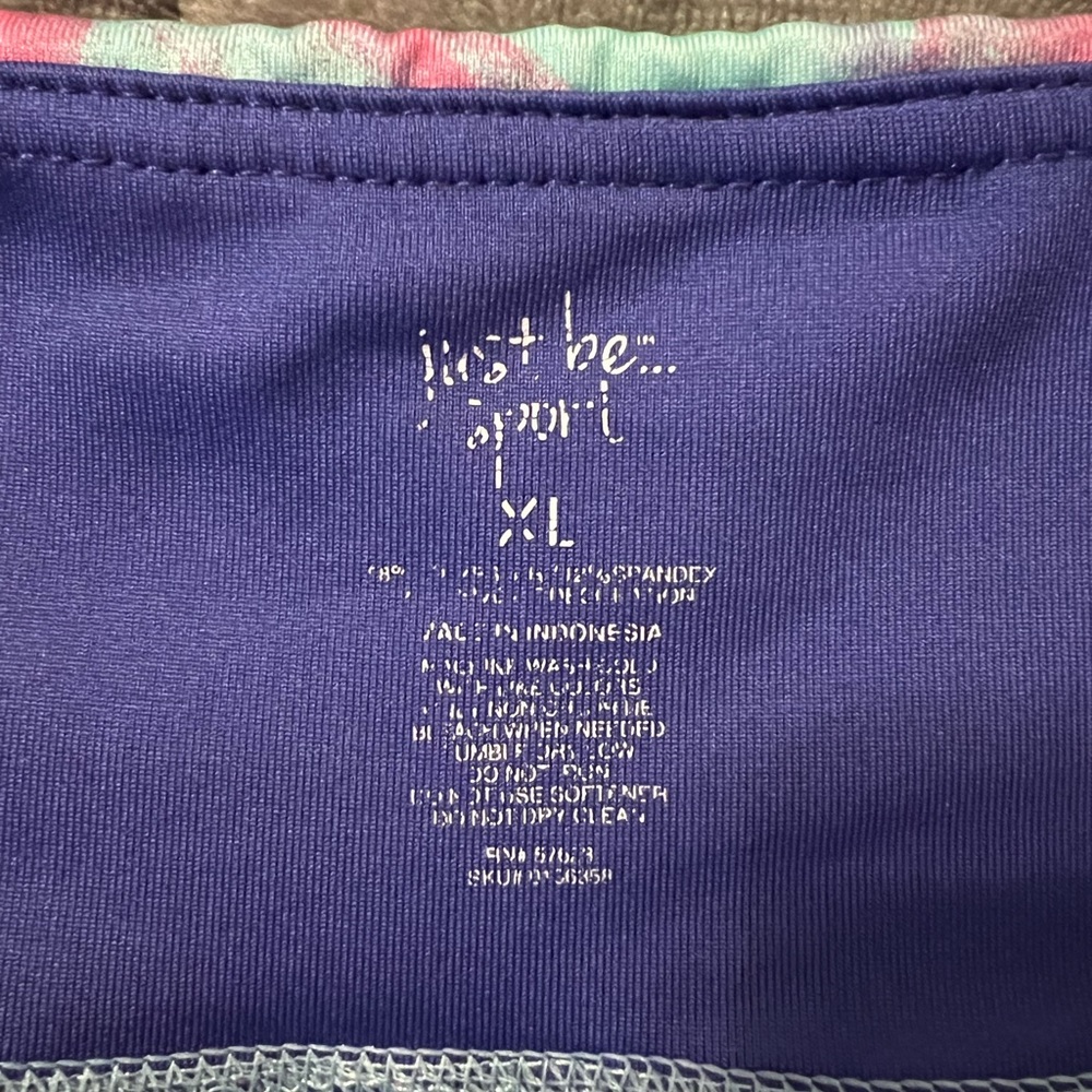 EUC, Just Be… Pedal Pusher Workout/Yoga Leggings, 1X: B4 - Picture 7 of 8
